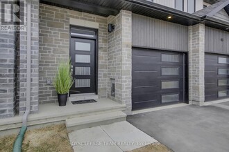 44 Griffith Wy in Carleton Place, ON - Building Photo - Building Photo