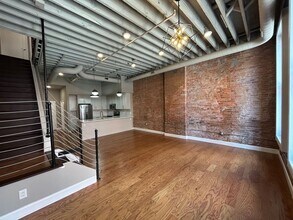 309 W Fayette St in Syracuse, NY - Building Photo - Building Photo