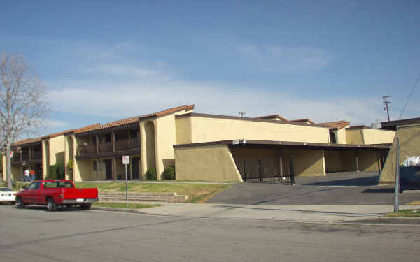 14209 Syracuse Dr in Whittier, CA - Building Photo