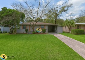 10310 Briarcliff Rd E in Jacksonville, FL - Building Photo