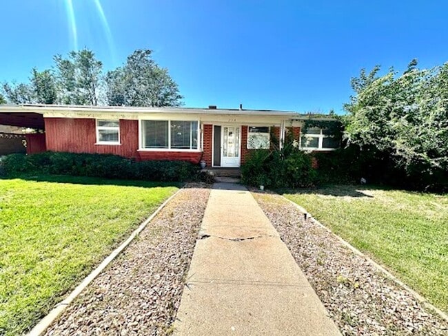 property at 294 S Dewey Ave
