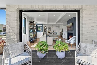 201 Opal Ave in Newport Beach, CA - Building Photo - Building Photo