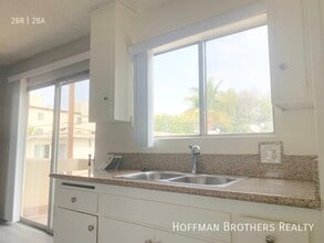 1642 Barry Ave in Los Angeles, CA - Building Photo - Building Photo