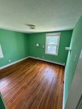 296 Central St in Auburn, MA - Building Photo - Building Photo