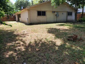 3134 Edelweiss Dr in Grand Prairie, TX - Building Photo - Building Photo