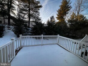 4 Stonehaven Cir in Chester Heights, PA - Building Photo - Building Photo