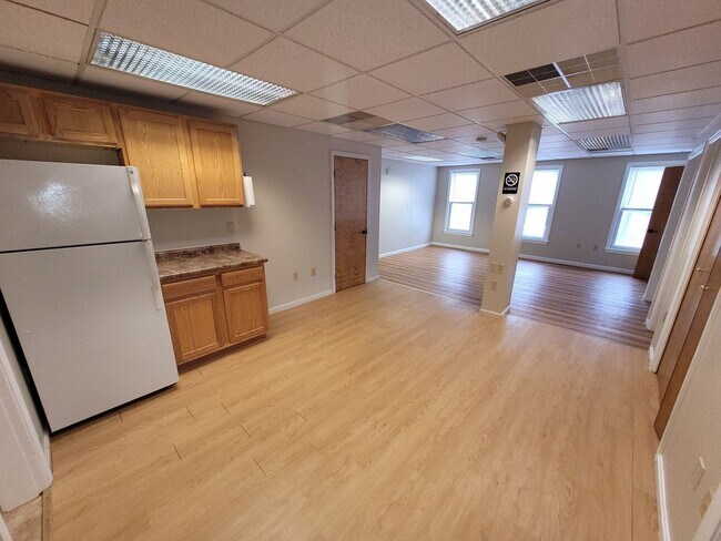 1346-1356 Elm St in Manchester, NH - Building Photo - Building Photo