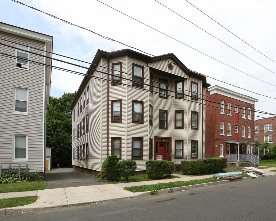 201 Glen St in New Britain, CT - Foto de edificio