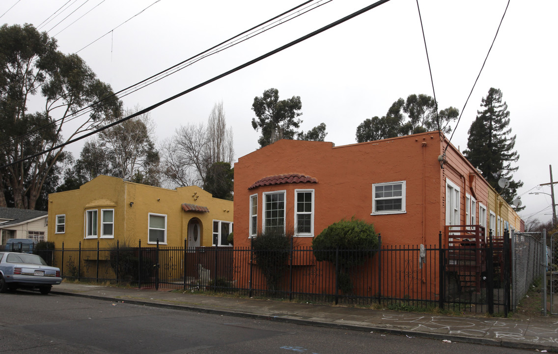 2646 E 27th St in Oakland, CA - Building Photo