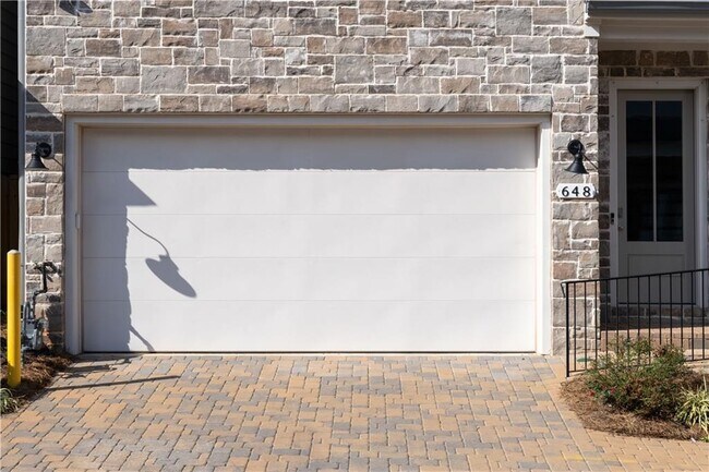 648 Stickley Oak Way in Woodstock, GA - Building Photo - Building Photo