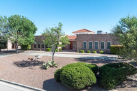 Mountainside Village Condominiums in El Paso, TX - Foto de edificio - Building Photo