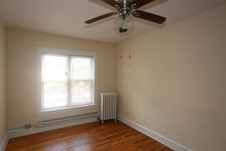 958 W Cornelia Ave in Chicago, IL - Building Photo - Building Photo