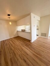 3687 Donovan Dr in Tallahassee, FL - Building Photo - Building Photo