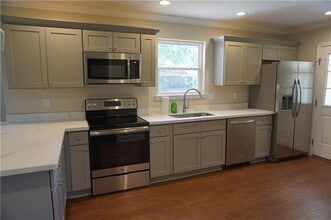 601 Gordon Ave in Harahan, LA - Building Photo - Building Photo