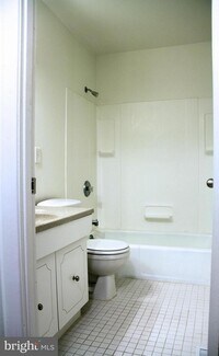 317 Homeland Southway photo'