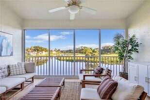 9189 Spring Run Blvd in Bonita Springs, FL - Building Photo