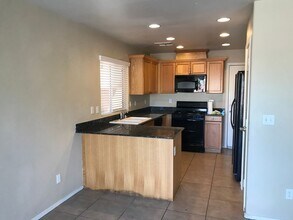 8026 Allensford Ave in Las Vegas, NV - Building Photo - Building Photo