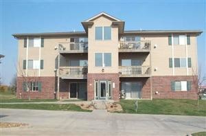 30 Zeller Xing-Unit -103 in North Liberty, IA - Building Photo