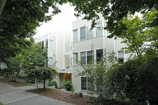 6539 42nd Ave SW Apartments