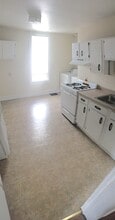 2413 DuPont Ave S, Unit 3 in Minneapolis, MN - Building Photo - Building Photo