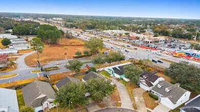 1911 Colonial Woods Blvd in Orlando, FL - Building Photo - Building Photo