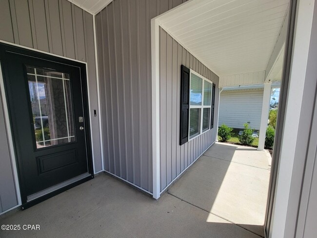 6585 Slabinski Ln in Panama City, FL - Building Photo - Building Photo