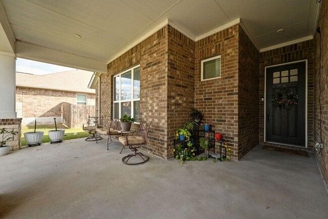 216 Helena Ln in Niederwald, TX - Building Photo - Building Photo