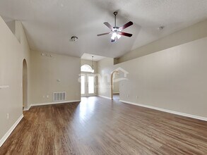 1844 Saga Ct in Middleburg, FL - Building Photo - Building Photo