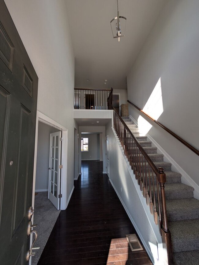 22441 E Chenango Dr in Aurora, CO - Building Photo - Building Photo