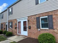 452 Britnie Ct photo'
