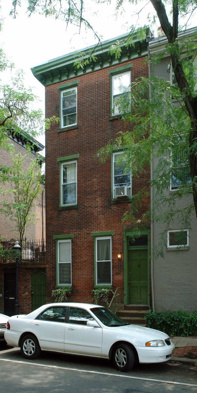 2222 Lombard St in Philadelphia, PA - Foto de edificio - Building Photo