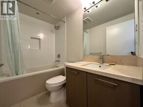 3080 Lincoln Ave in Coquitlam, BC - Building Photo - Building Photo