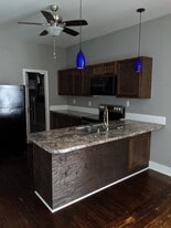 524 W Main St in Danville, VA - Building Photo