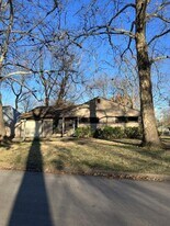 2520 SW Mission Ave in Topeka, KS - Building Photo