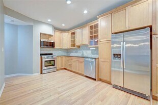 1923 N Sheffield Ave in Chicago, IL - Building Photo