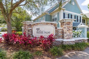 Discovery Palms in Orlando, FL - Building Photo