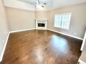 4172 Shinault Ln in Olive Branch, MS - Foto de edificio - Building Photo