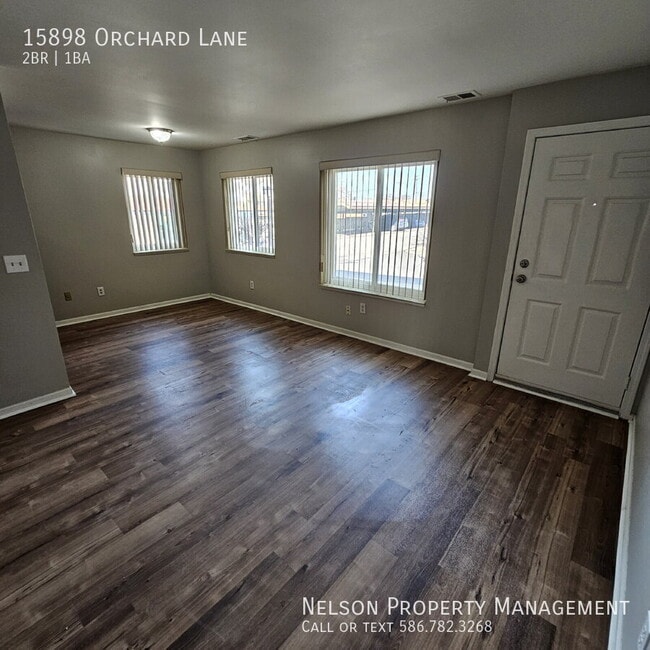 15898 Orchard Ln in Roseville, MI - Building Photo - Building Photo