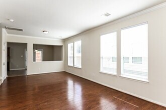 8131 Barnes Ridge Ln in Houston, TX - Building Photo - Building Photo