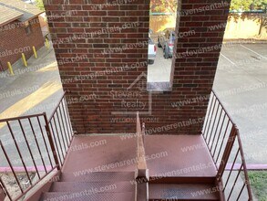 1912 SW D Ave, Unit Unit G in Lawton, OK - Building Photo - Building Photo