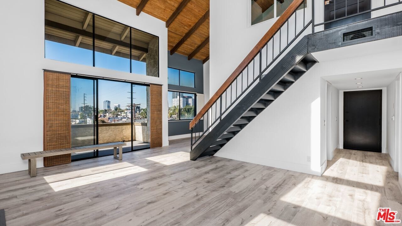 1505 Purdue Ave in Los Angeles, CA - Building Photo