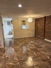 1306 Kenyon St NW, Unit Duplex apartment in Washington, DC - Foto de edificio - Building Photo