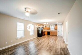 380 Deer Creek Way in Odenville, AL - Building Photo - Building Photo