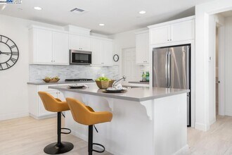 3021 Blackberry Ave in San Ramon, CA - Building Photo - Building Photo