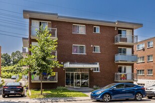 10380 Fleury in Montréal, QC - Building Photo