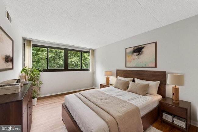 property at 5911 Edsall Rd