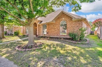 7401 Centenary Dr in Rowlett, TX - Building Photo - Building Photo