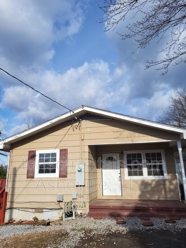 property at 93 N Canton Rd