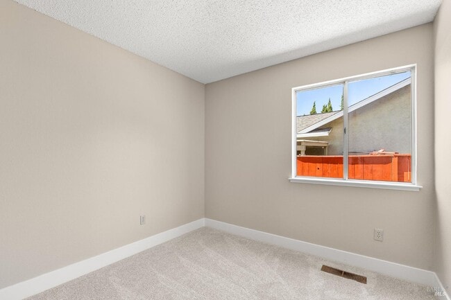 property at 828 Stoneridge Cir