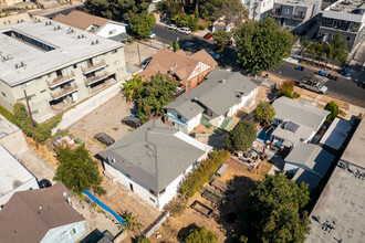 241 N Park View St in Los Angeles, CA - Building Photo - Building Photo